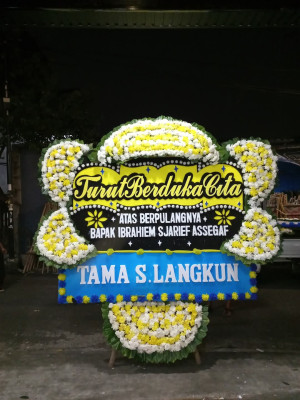 Papan Bunga Duka di Lelea